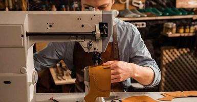 Ausbildung Fachkraft für Lederverarbeitung